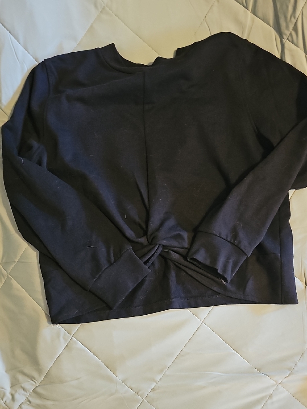 💜H&M Black Ribbed Neck Sweatshirt💜